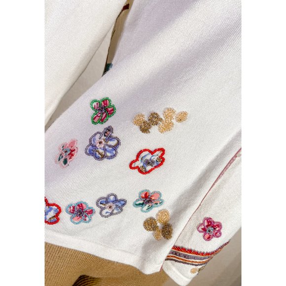 Vintage Beaded Crew Neck Button-Up Floral Long Sleeve Light Weight Cardigan - Picture 8 of 11